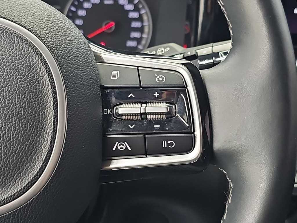 Kia Sorento — photo 18