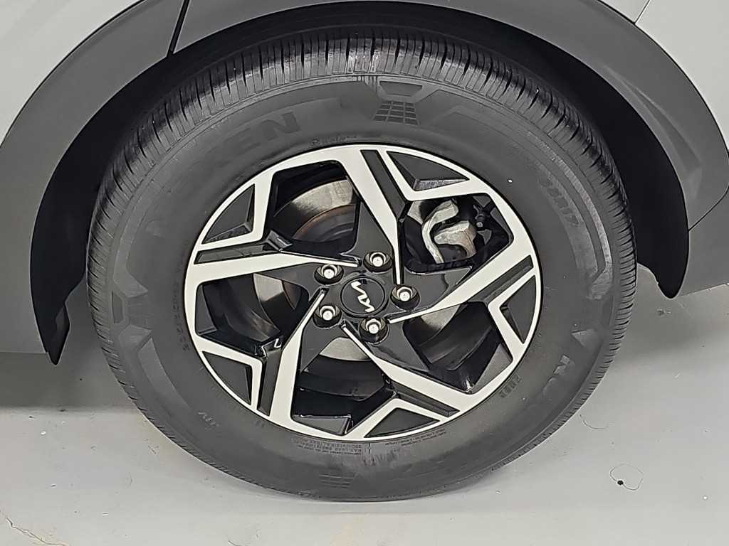 Kia Sportage — photo 19