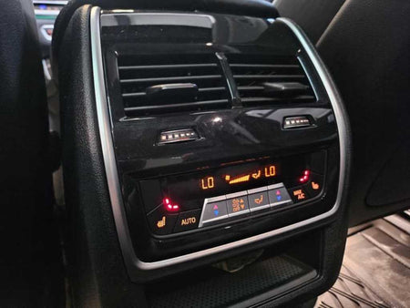 BMW X5 — photo 14
