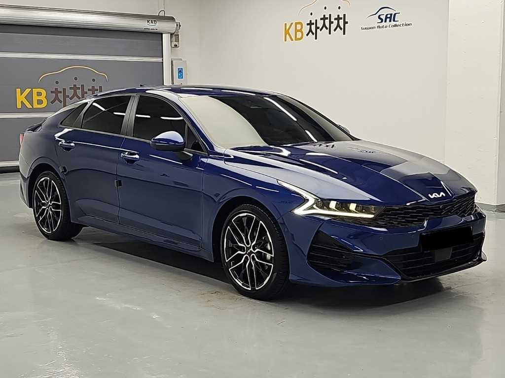 Kia K5 — photo 04