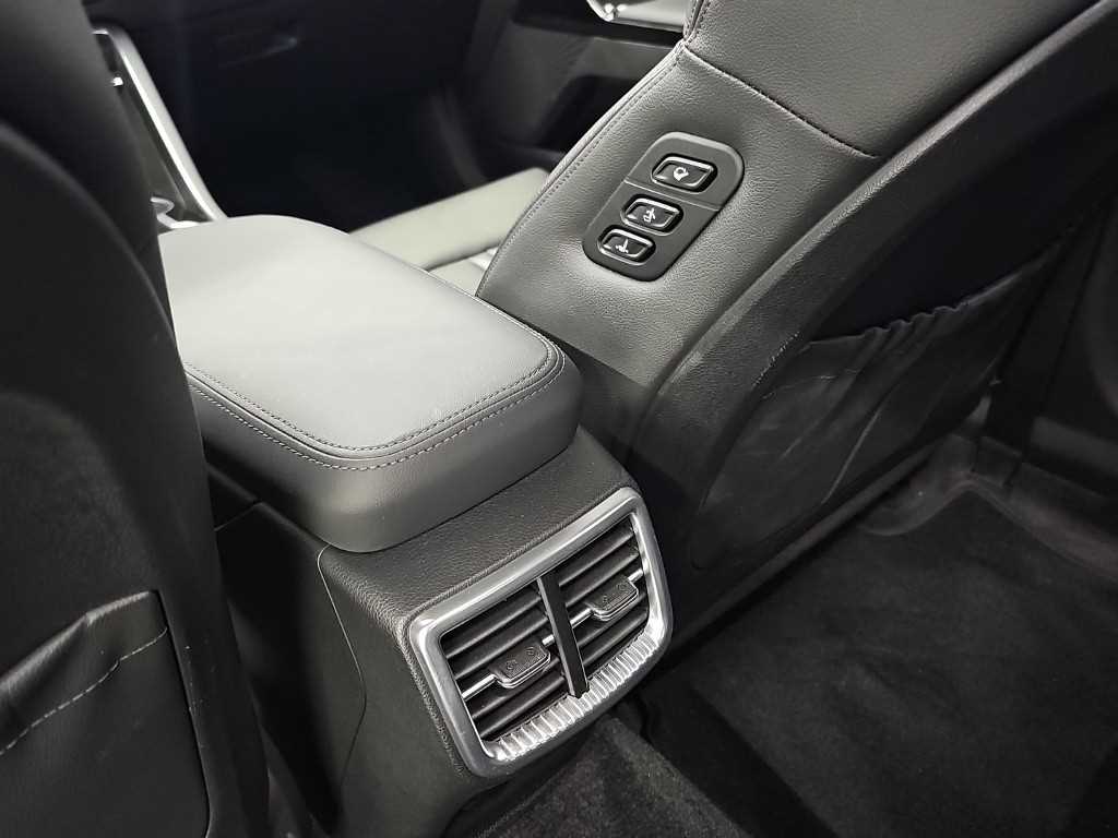 Kia K5 — photo 13