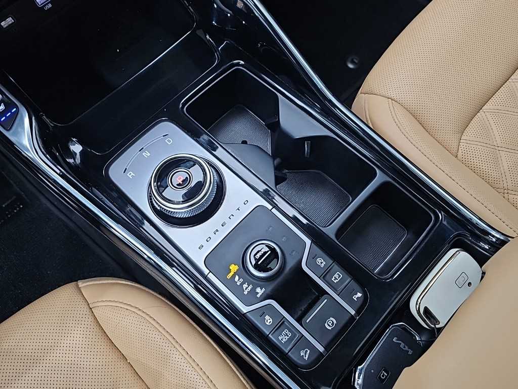 Kia Sorento — photo 08