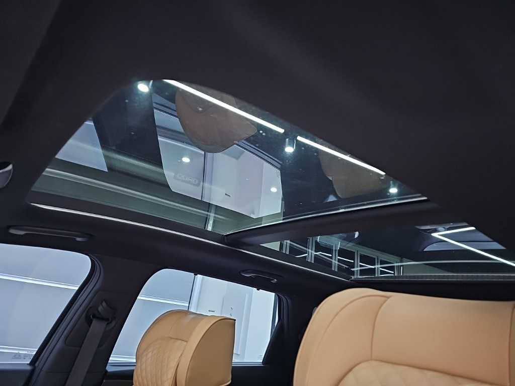 Kia Sorento — photo 16