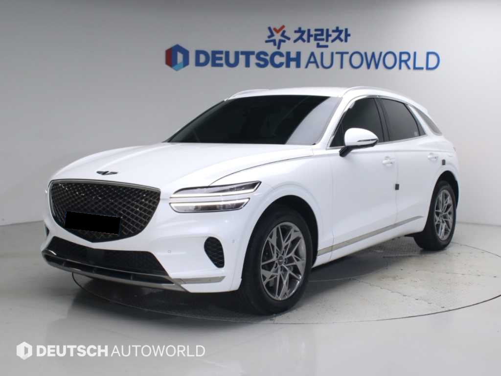Genesis GV70 — photo 01