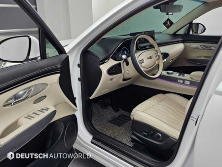 Genesis GV70 — photo 11