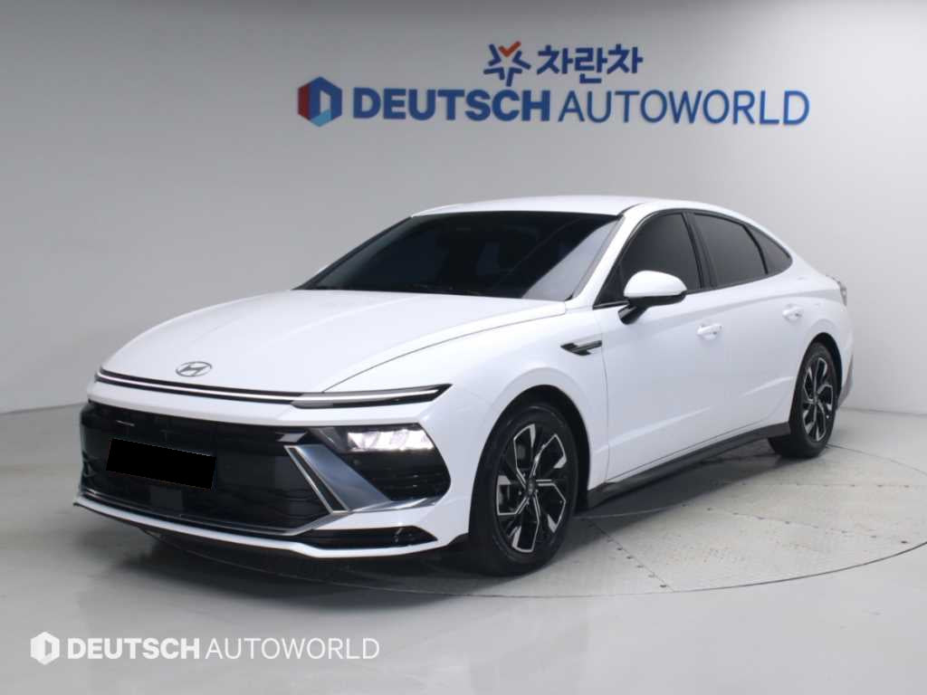 Hyundai Sonata — photo 01