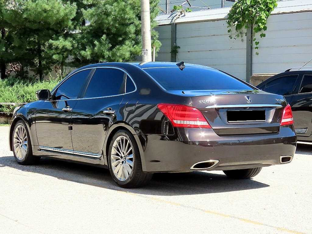 Hyundai Equus — photo 03