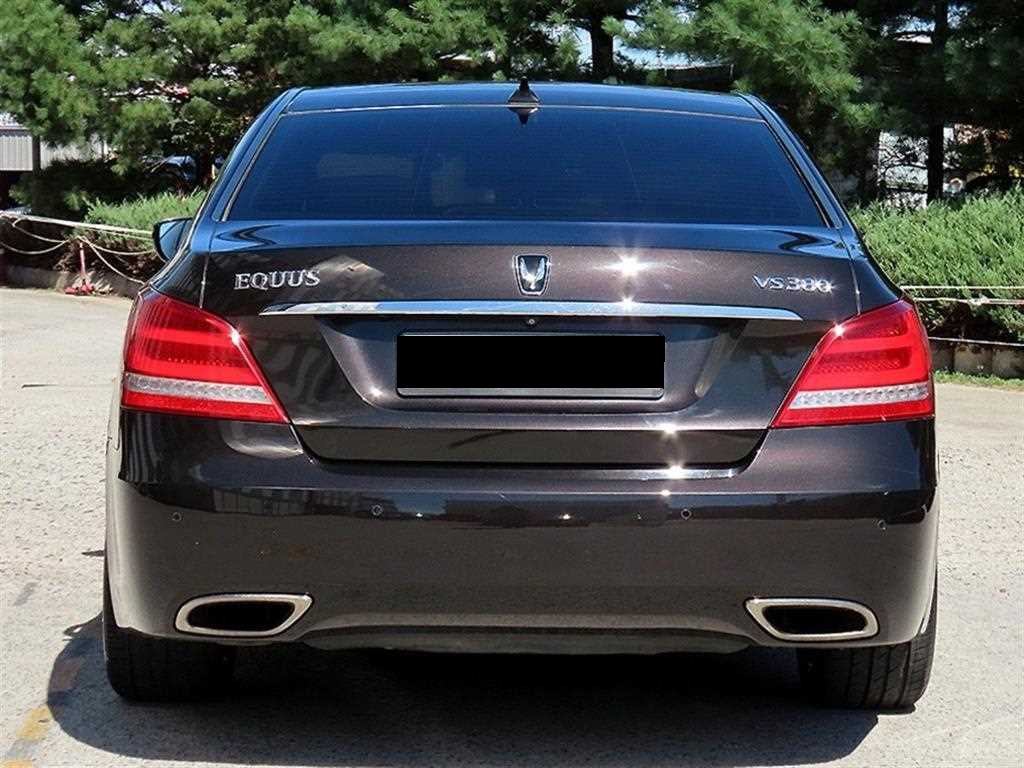 Hyundai Equus — photo 04