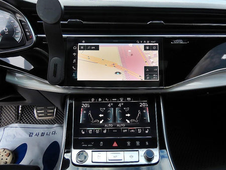 Audi Q8 — photo 12