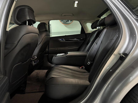 Genesis G80 — photo 07