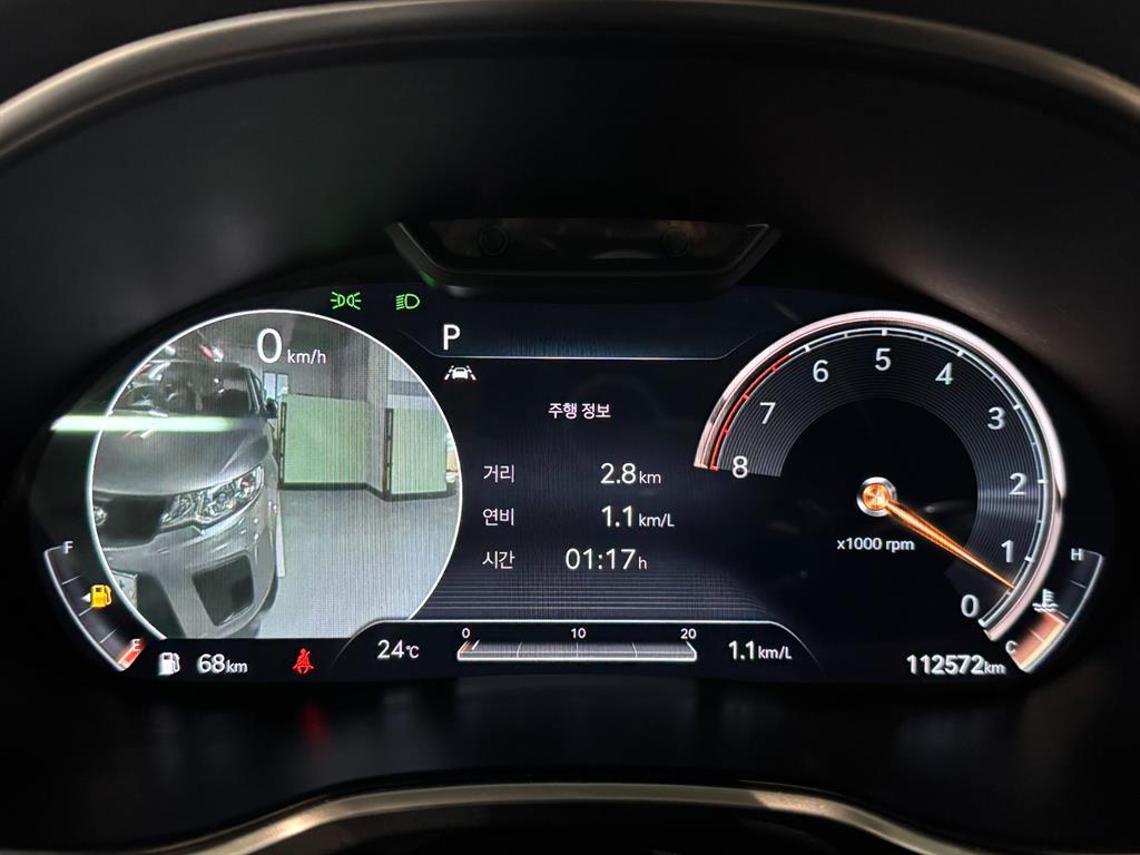 Genesis G80 — photo 09