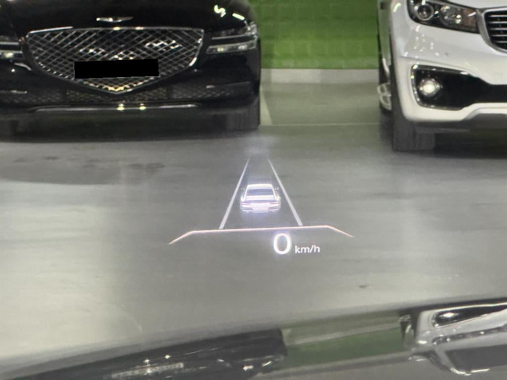 Genesis G80 — photo 10