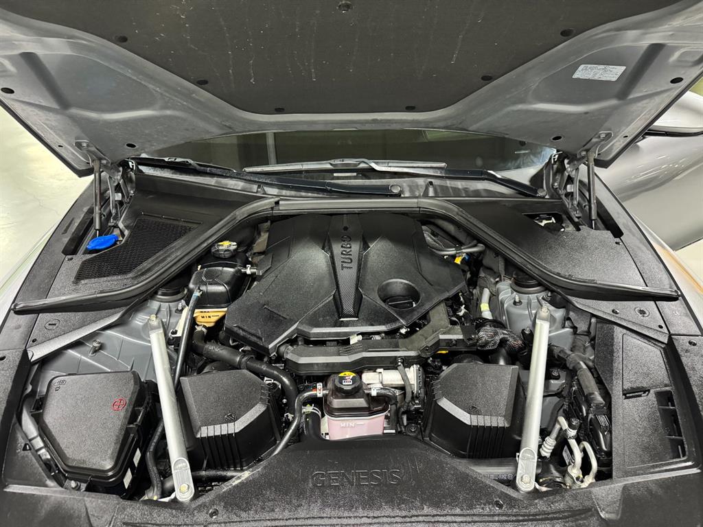 Genesis G80 — photo 20