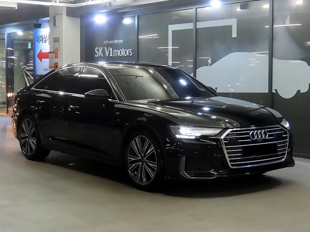 Audi A6 — photo 01