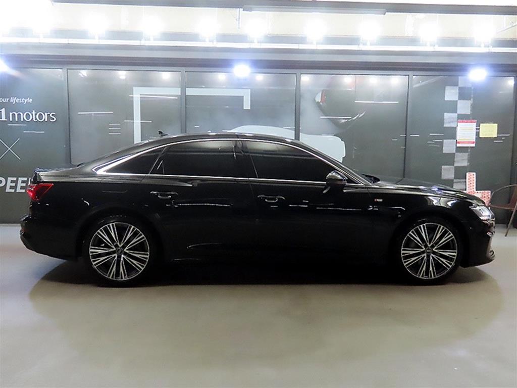 Audi A6 — photo 03