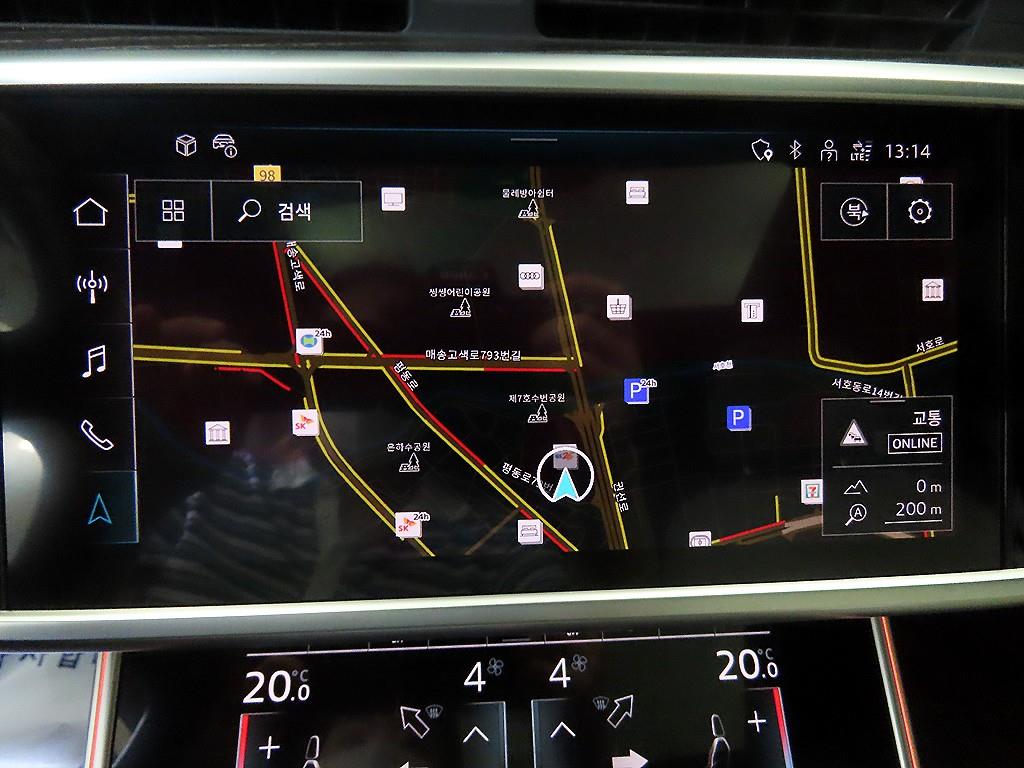 Audi A6 — photo 14
