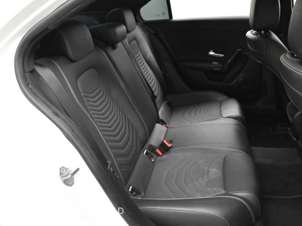 Mercedes-Benz A-Class — photo 12