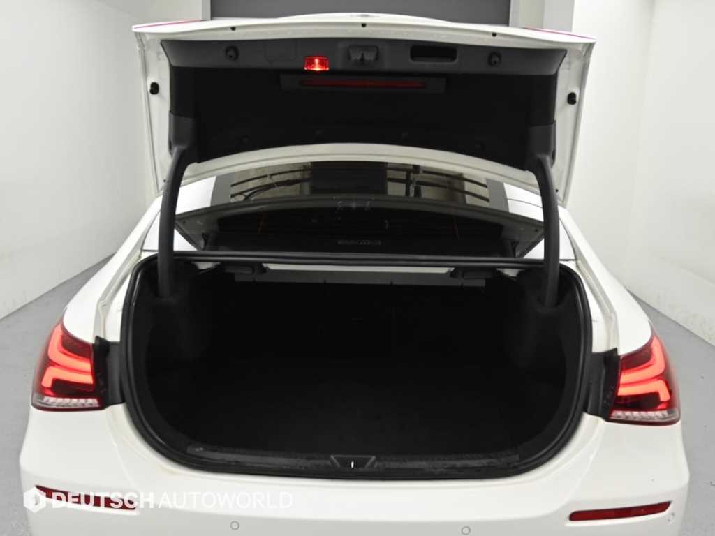 Mercedes-Benz A-Class — photo 19
