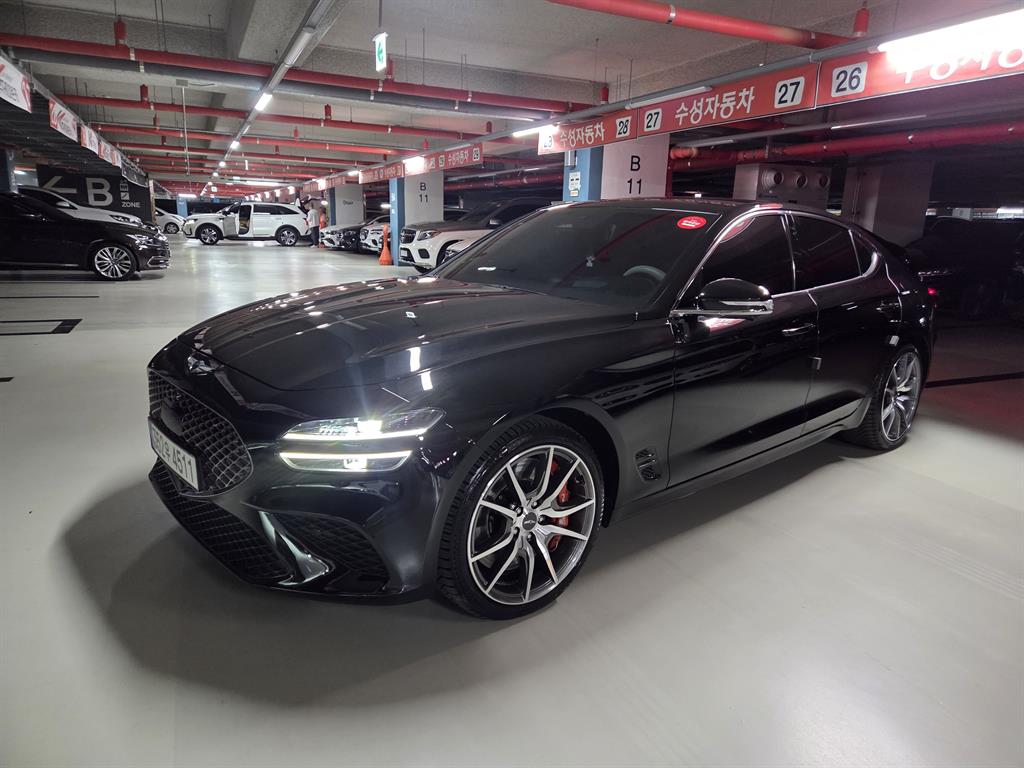 Genesis G70 — photo 02