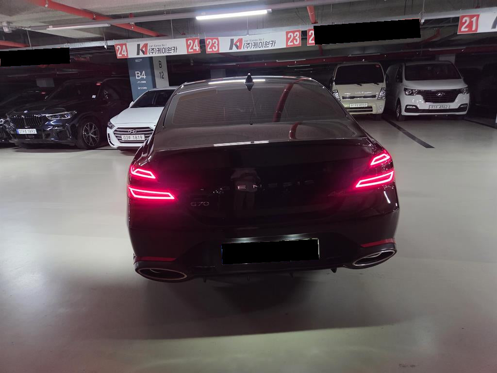 Genesis G70 — photo 04