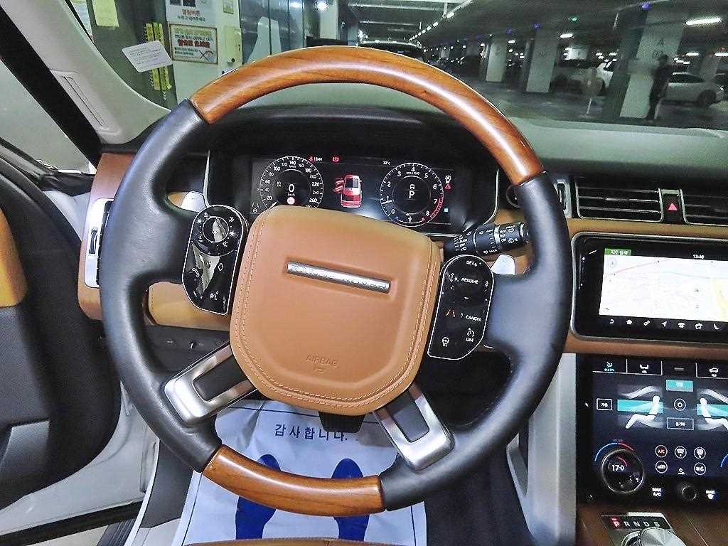 Land Rover Range Rover — photo 08