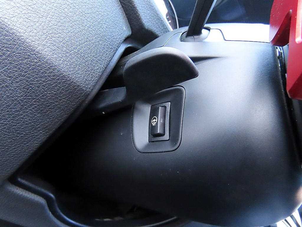 BMW 4-Series — photo 13