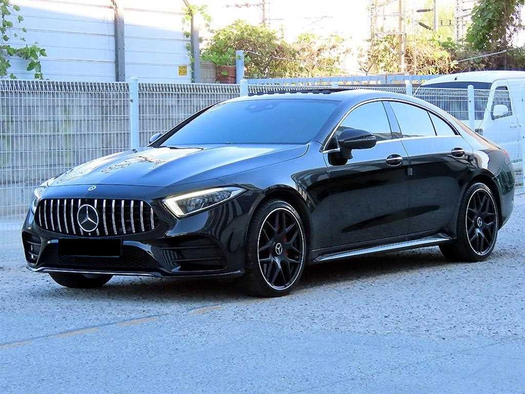 Mercedes-Benz CLS-Class — photo 02