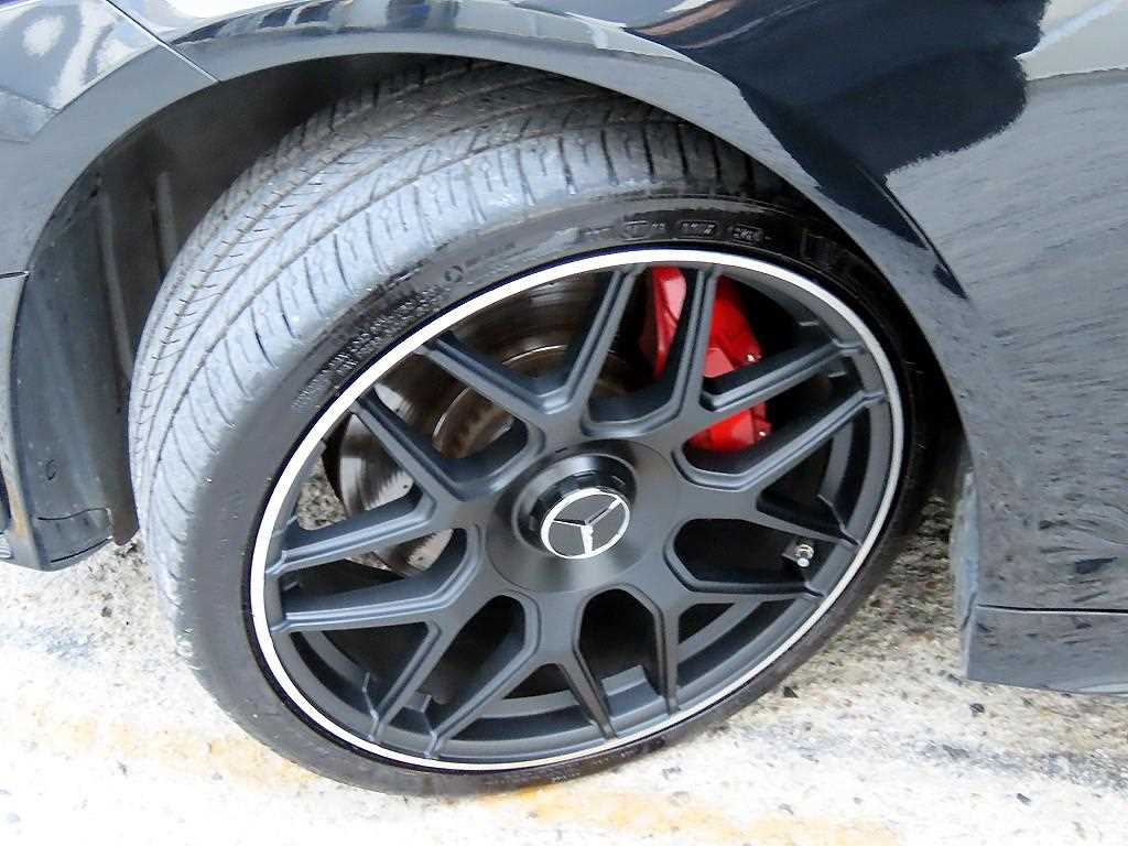 Mercedes-Benz CLS-Class — photo 20