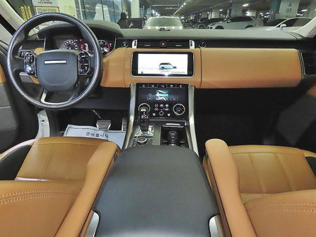 Land Rover Range Rover Sport — photo 10
