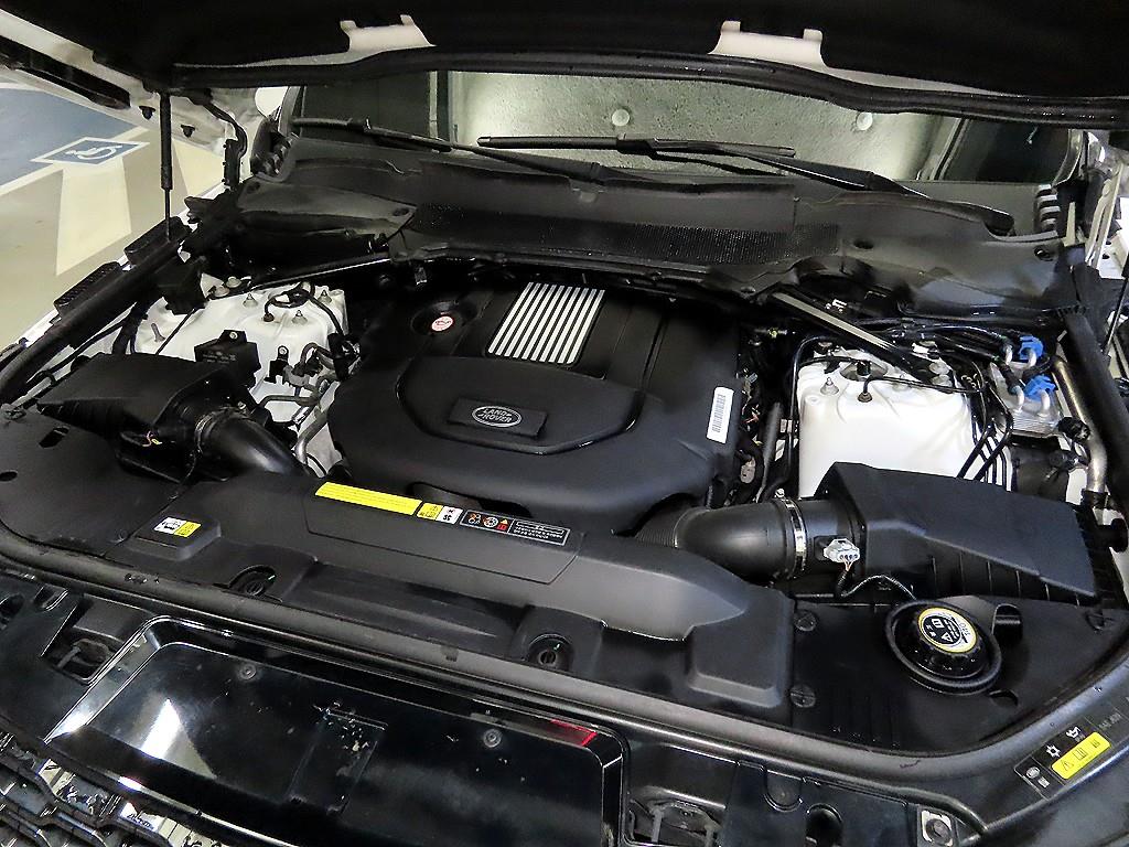Land Rover Range Rover Sport — photo 19
