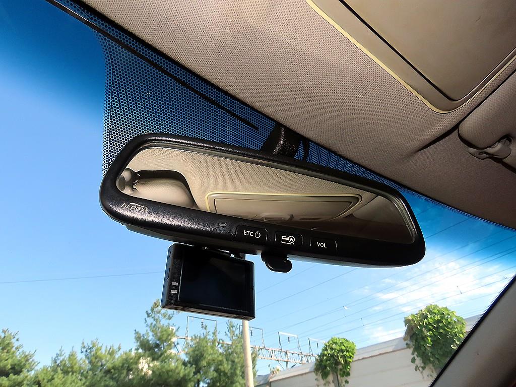Hyundai Accent — photo 16