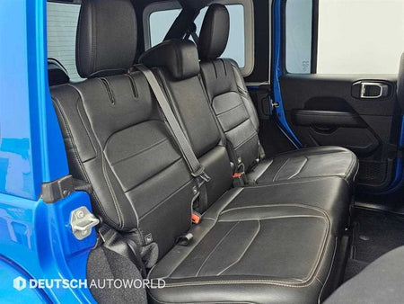 Jeep Wrangler — photo 12