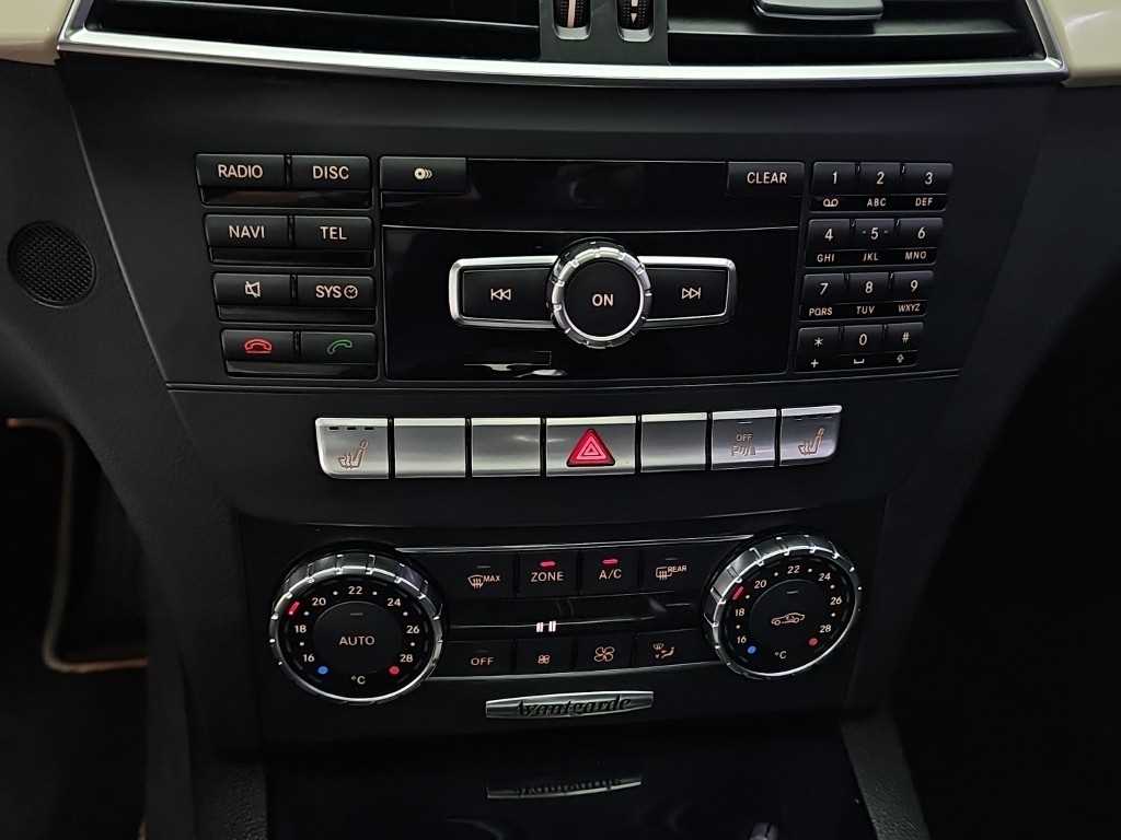 Mercedes-Benz C-Class — photo 10