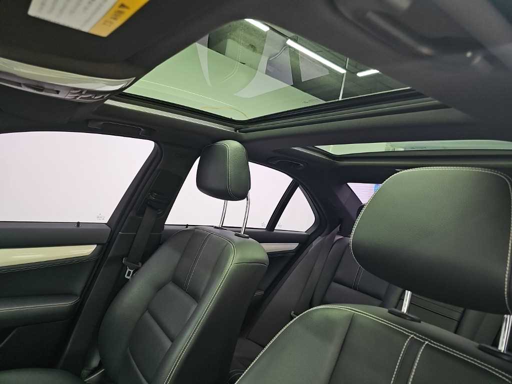Mercedes-Benz C-Class — photo 13