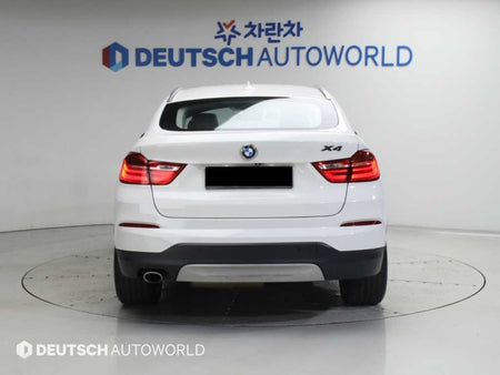BMW X4 — photo 04