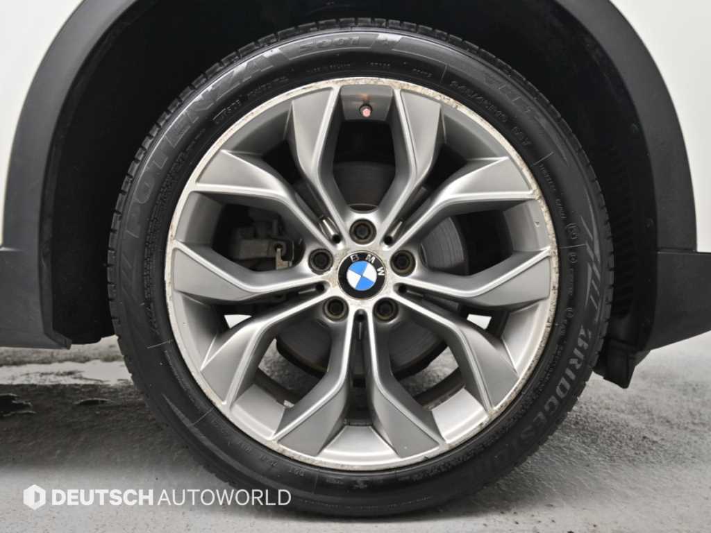 BMW X4 — photo 06