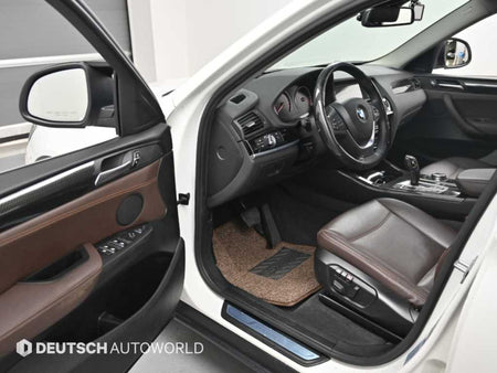 BMW X4 — photo 10