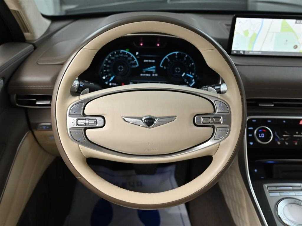 Genesis GV80 — photo 12