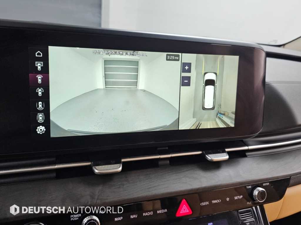 Kia Carnival — photo 15