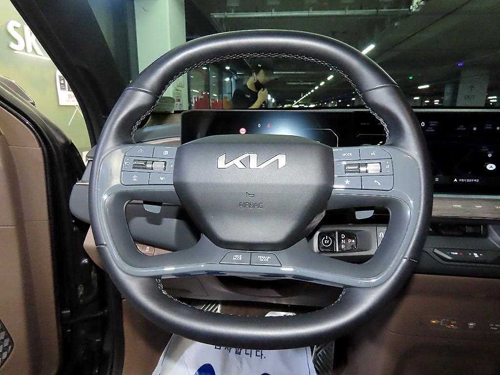 Kia EV9 — photo 08