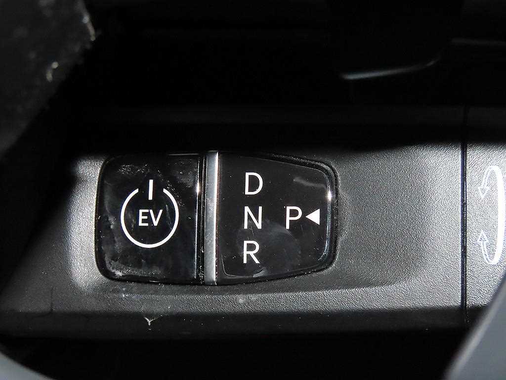 Kia EV9 — photo 13