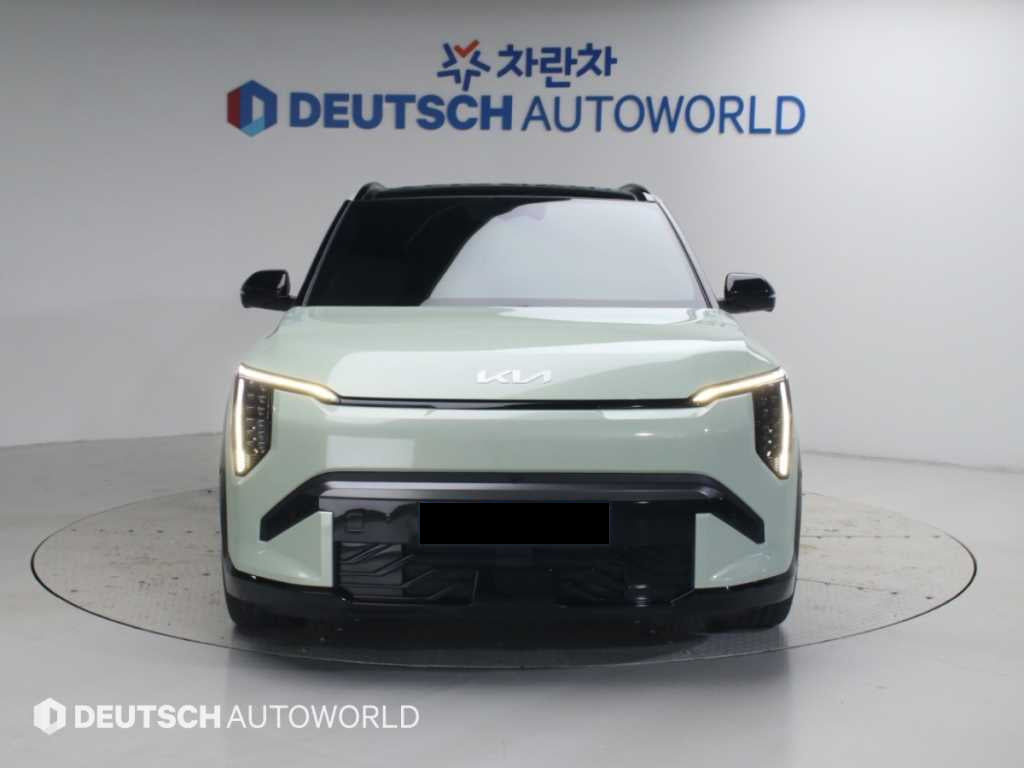 Kia EV3 — photo 03