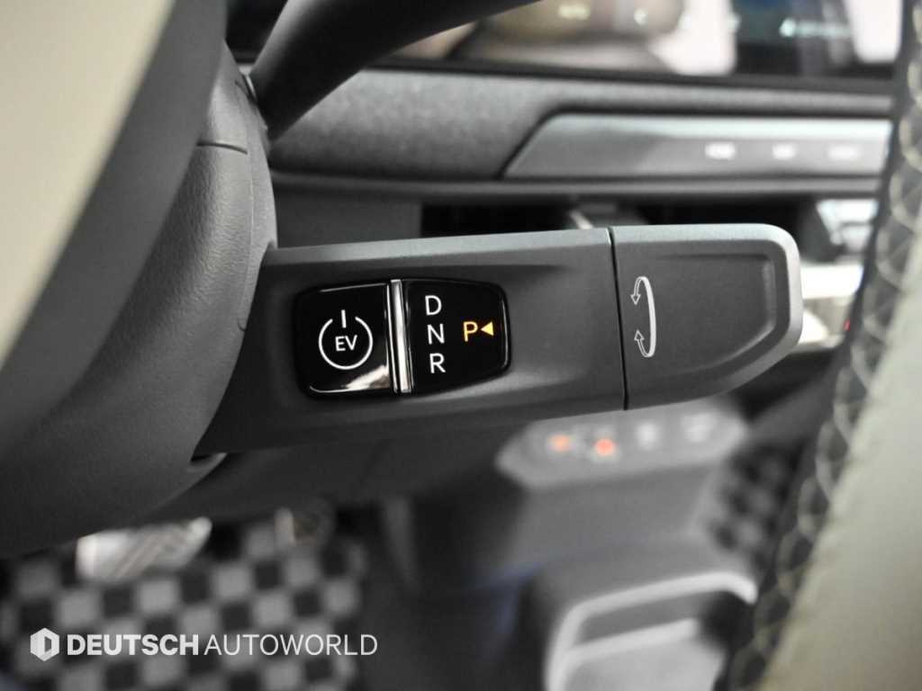 Kia EV3 — photo 09