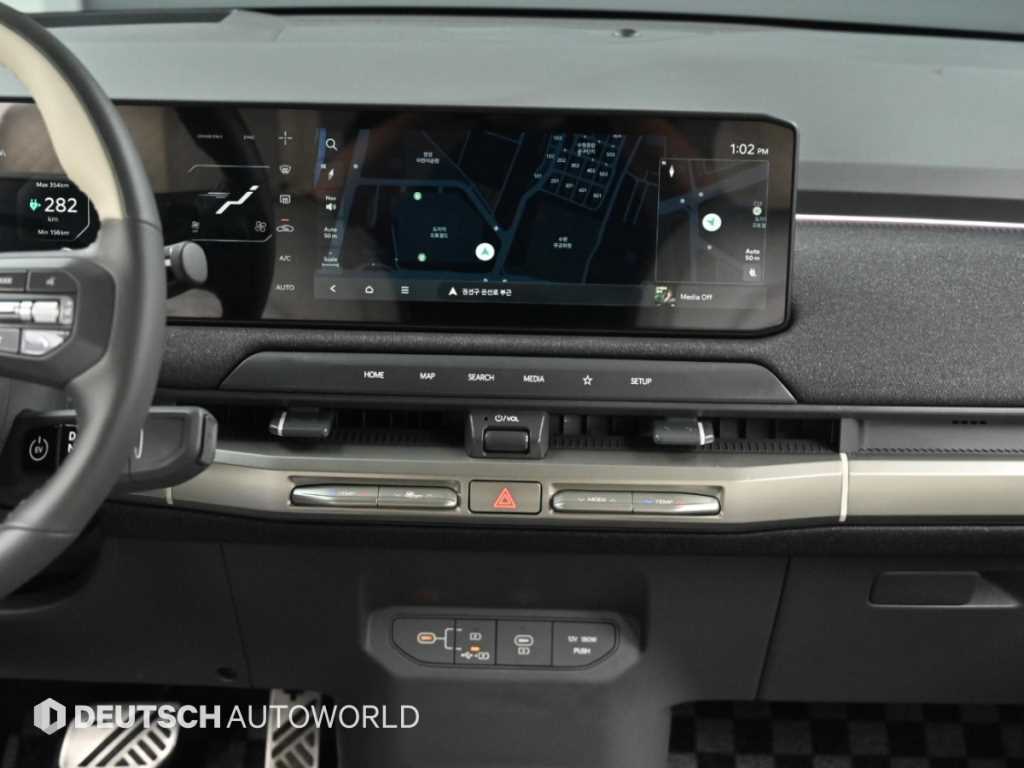 Kia EV3 — photo 14