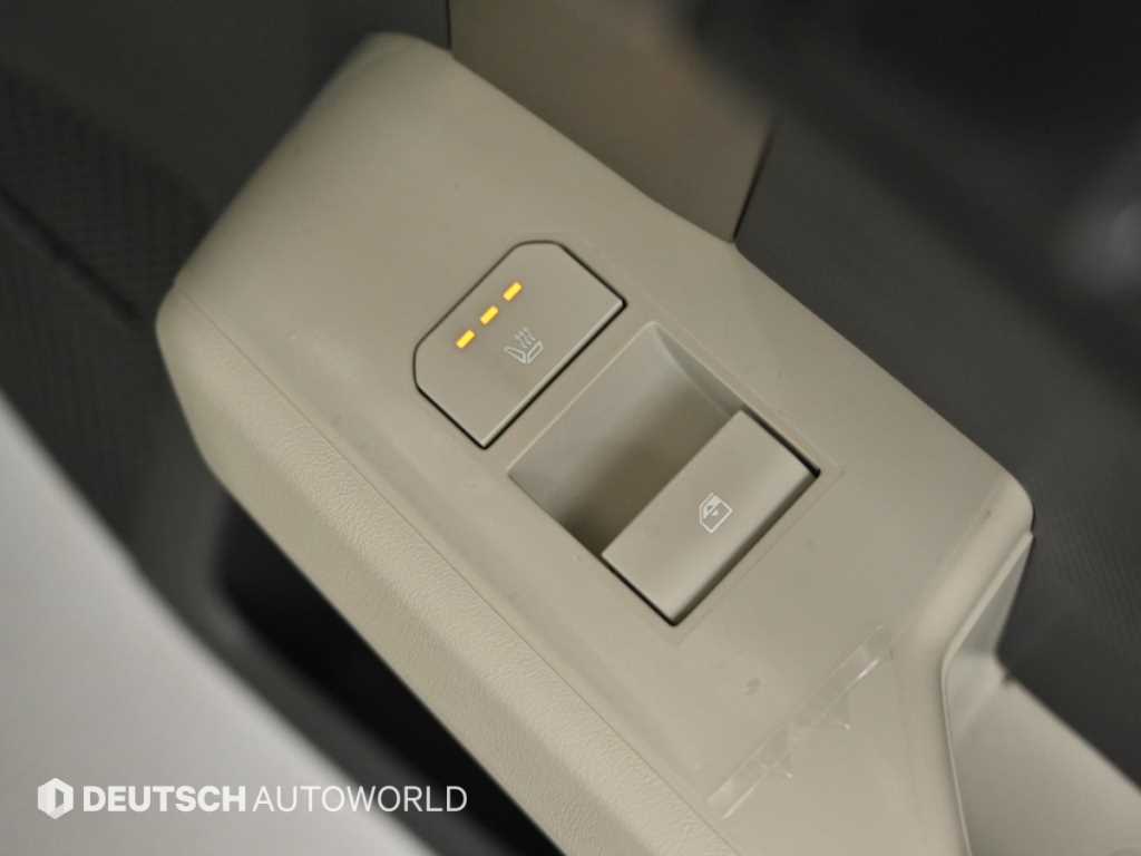 Kia EV3 — photo 16