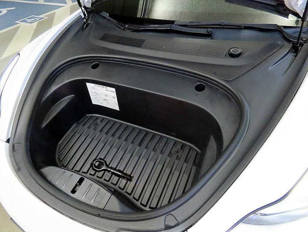 Tesla Model 3 — photo 19
