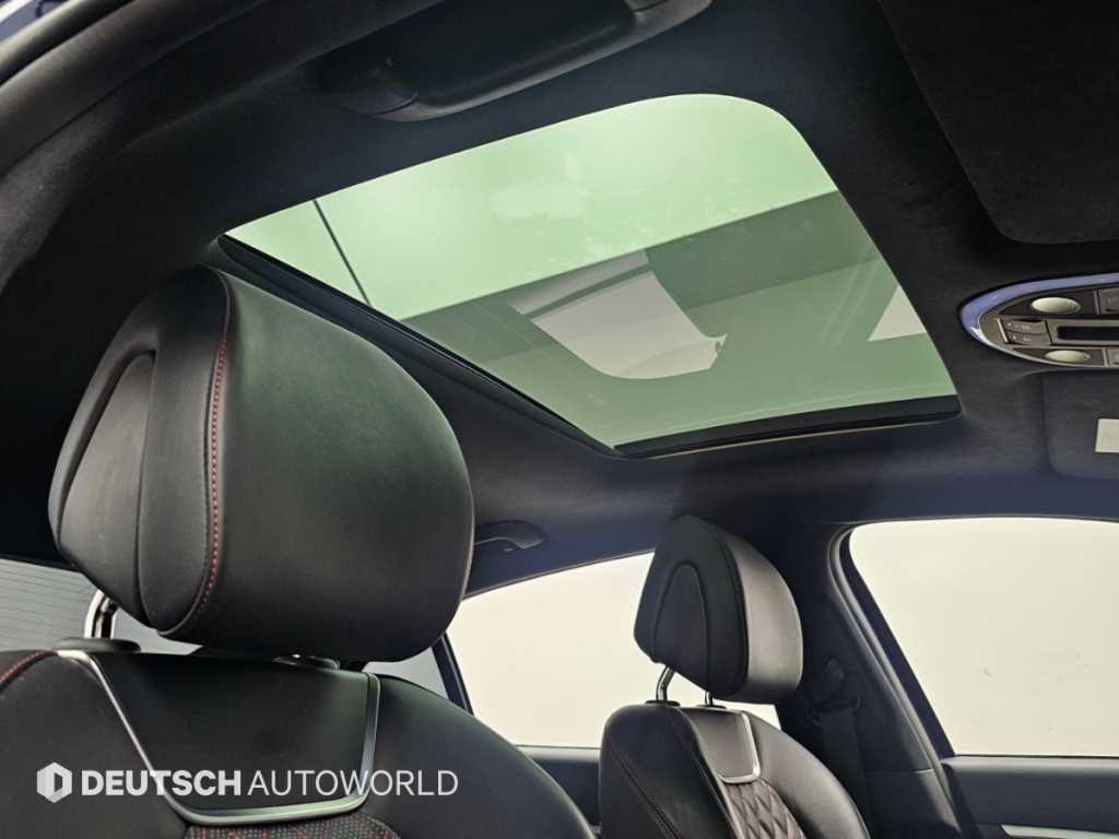 Genesis G70 — photo 18
