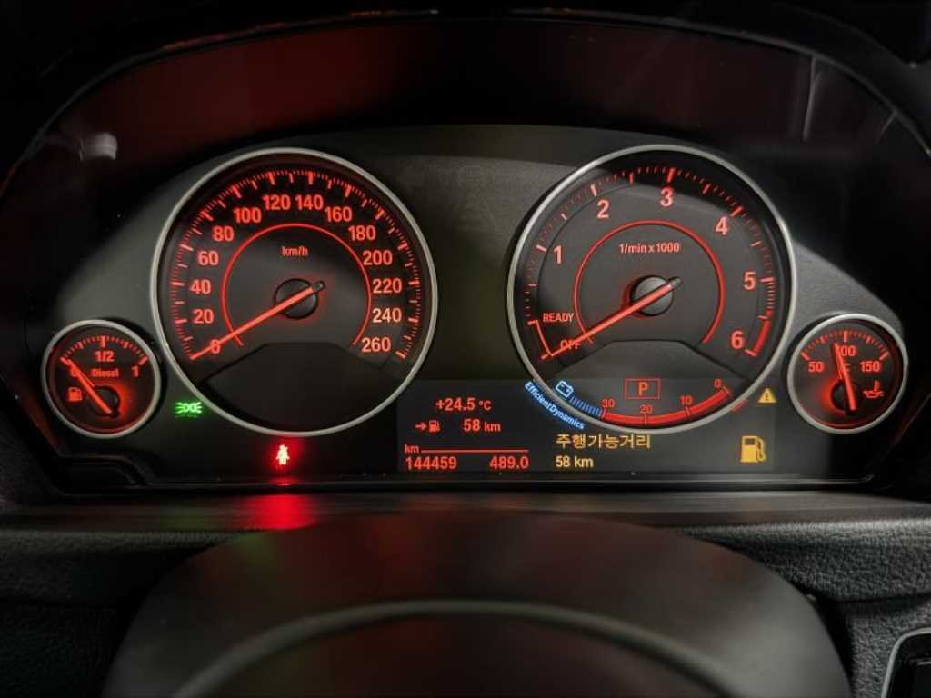 BMW 4-Series — photo 09