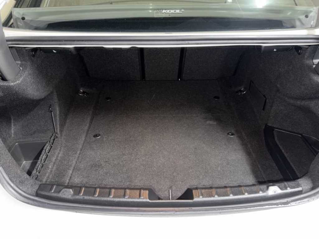 BMW 4-Series — photo 18