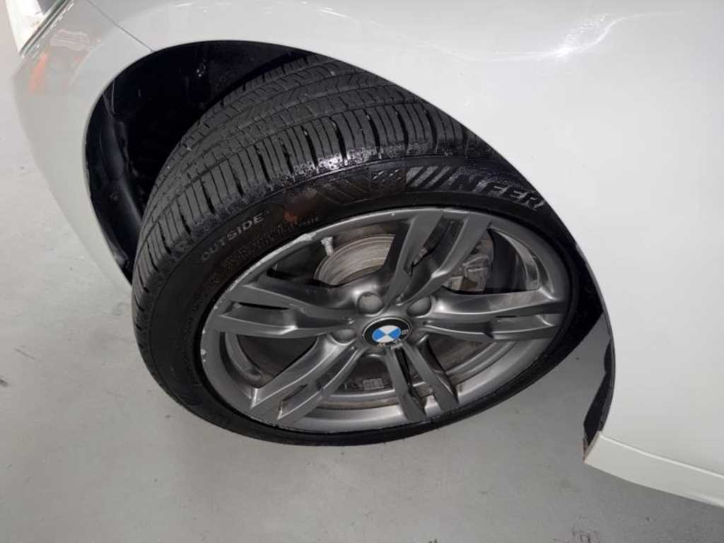 BMW 4-Series — photo 20